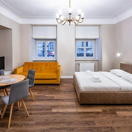 Romari площа катедральна 8 Apartment