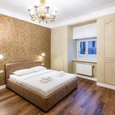 Romari площа катедральна 8 Lviv